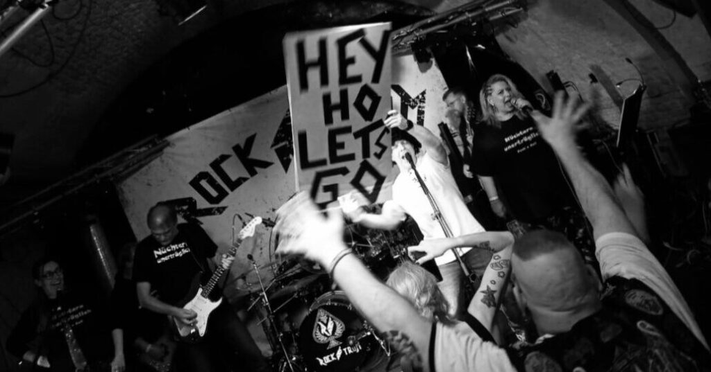 Nüchtern Unerträglich